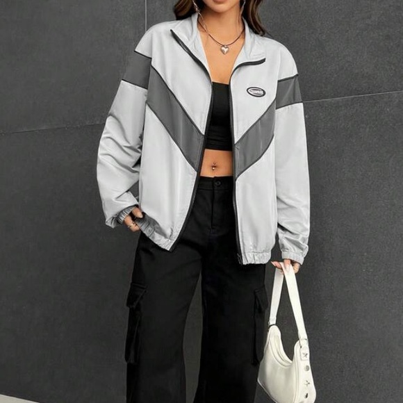 🩻 GREY WINDBREAKER - Picture 6 of 6